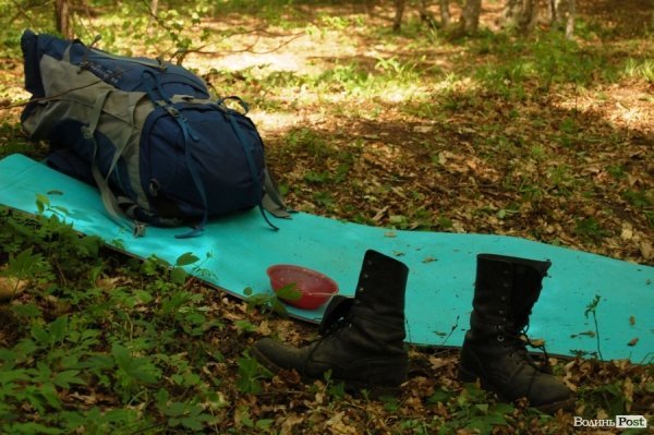 У волинських лісах «воюють» Чорна сотня і сотня Перця. ФОТО 