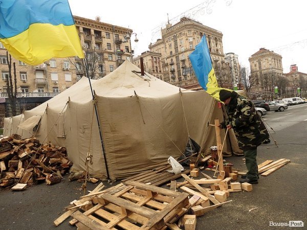 Майдан буденний. НОТАТКИ ОЧЕВИДЦЯ. ФОТО