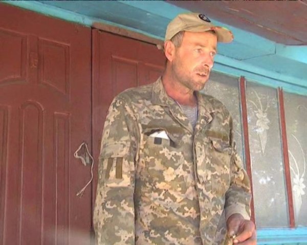 Керівник церковного хору закопала свою новонароджену дитину у гній. ФОТО