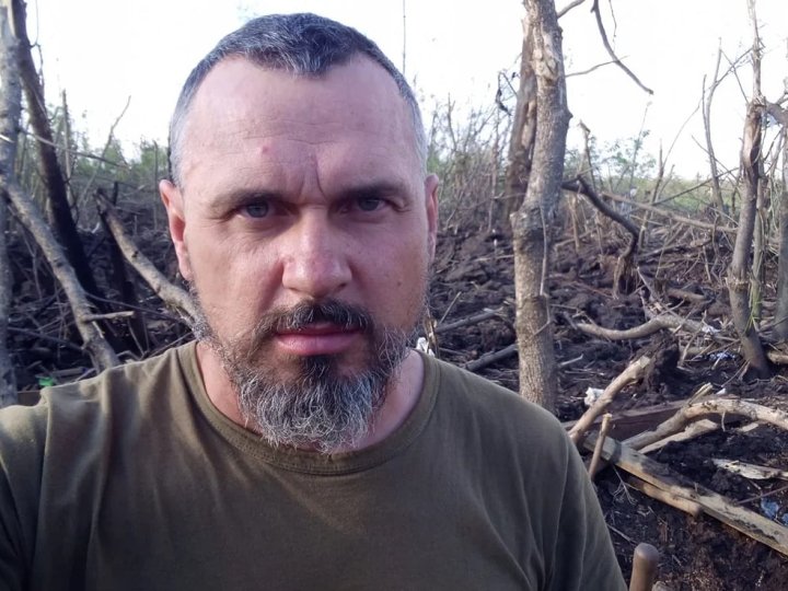 Режисер та колишній бранець кремля Олег Сенцов став командиром батальйону