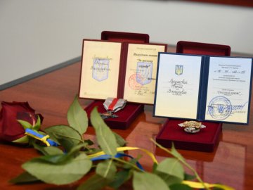 У Луцьку двом захисникам вручили державні нагороди. ФОТО