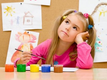 Без домашніх завдань та оцінок: експеримент в українській освіті 