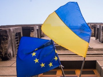 Історичне рішення: Україна отримала статус кандидата в ЄС 