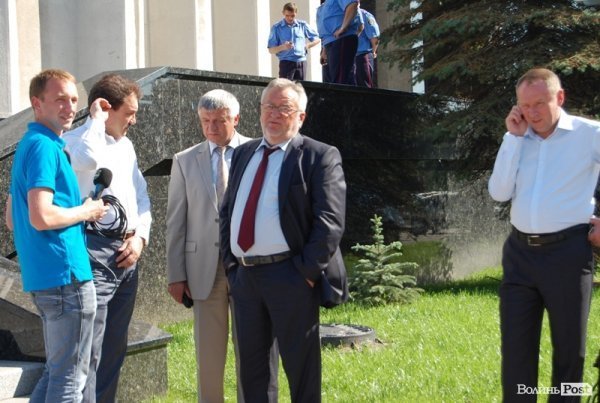 Волинську облдержадміністрацію «замінували»: подробиці. ФОТО