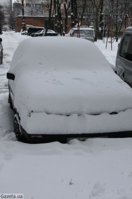 У Хмельницькому в заторі кілька годин простояли 30 тролейбусів. ФОТО
