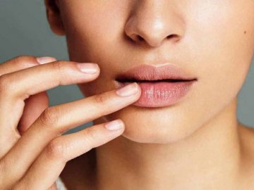 В Україні заборонили популярний препарат від герпесу