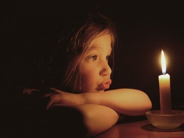 Українців чекає відключення світла на 2,5 години в день