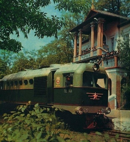 Луцька дитяча залізниця - від моменту відкриття до сьогодні. ФОТО