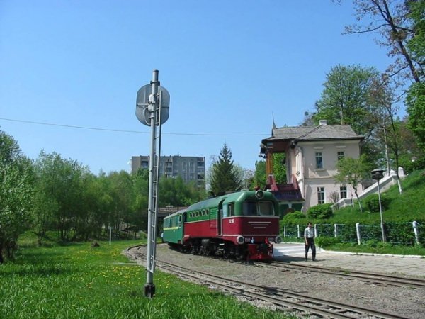Луцька дитяча залізниця - від моменту відкриття до сьогодні. ФОТО