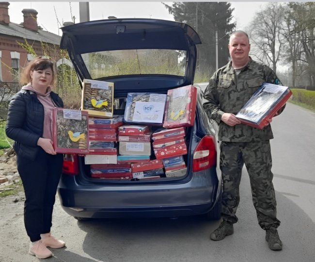 Волонтерка з Волині відправила на фронт сотні ящиків випічки та інших смаколиків. ФОТО