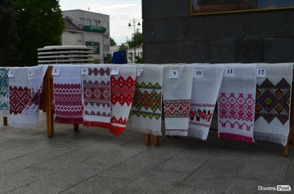 У Луцьку відбувся фестиваль вишитих рушників