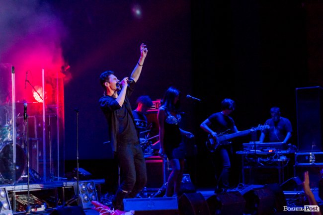 Шквал емоцій та запальна музика: як у Луцьку виступав Dan Balan. ФОТО
