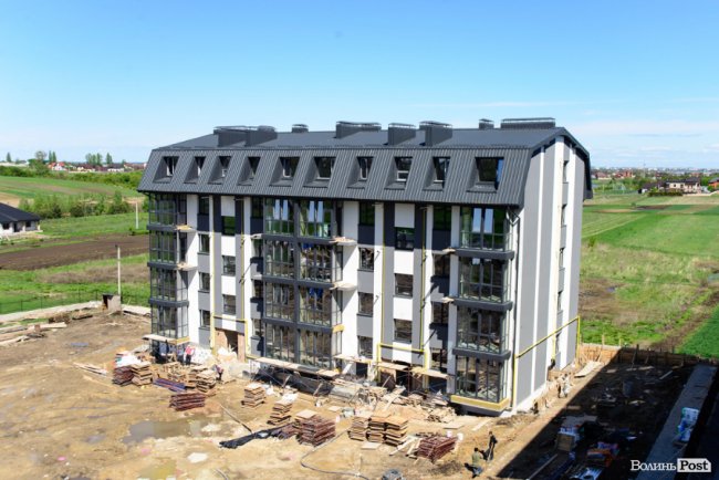 Здача нового будинку і озеленення території: затишне і сучасне житло у ЖК «Західний Олімп» під Луцьком*