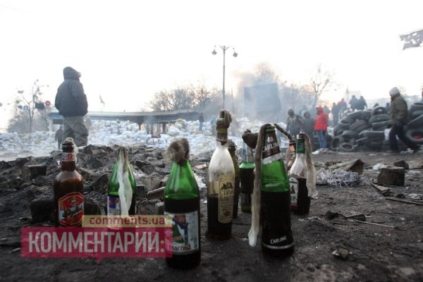 Світанок: барикади у Києві. ФОТО