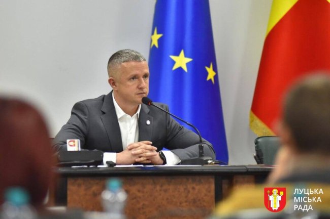У Луцьку понад 57 мільйонів гривень спрямують на підвищення зарплат освітянам та працівникам культури