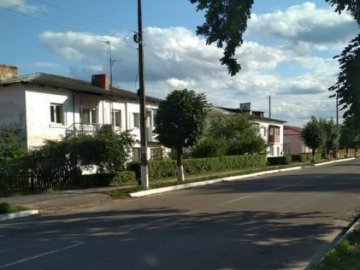 У селищі на Волині багатоквартирні будинки списали з балансу комунальної служби