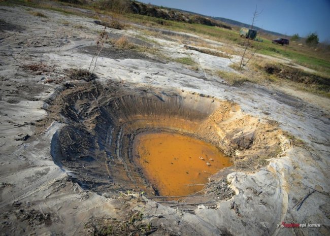 Фотограф показав космічні пейзажі бурштинових районів Рівненщини. ФОТО