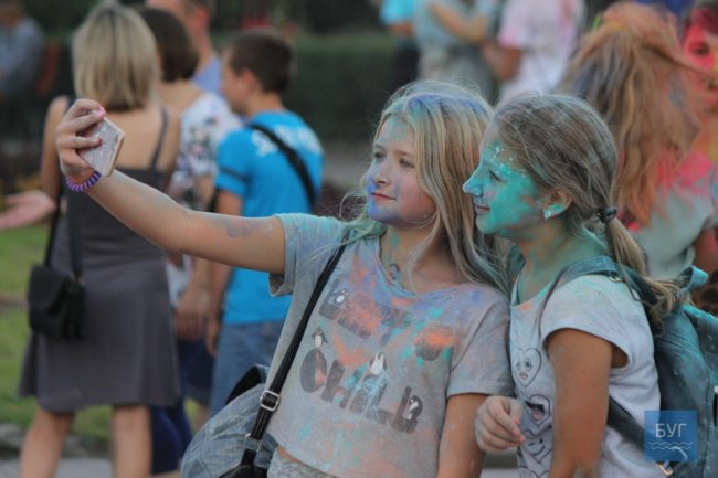 У місті на Волині кидалися фарбами. ФОТО