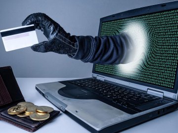 На Волині шахрая змусили повернути гроші понад 200 постраждалим