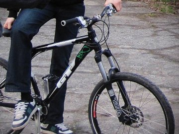 У волинянки «з-під носа» вкрали велосипед