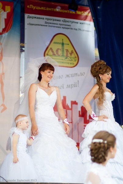 Переможці Параду наречених в Луцьку. ФОТО