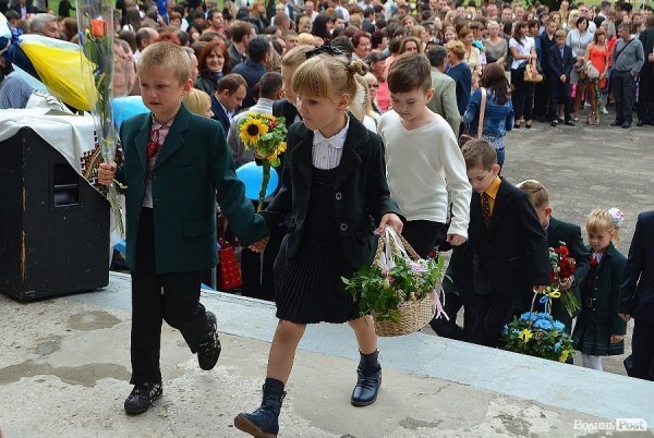 Свято першого вересня у школі-ліцеї №26. ФОТО