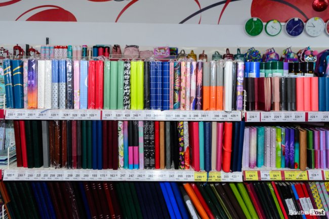 Безпрограшна лотерея і знижки: «Офіс Центр» у Луцьку три дні святкуватиме третю річницю. ФОТО*