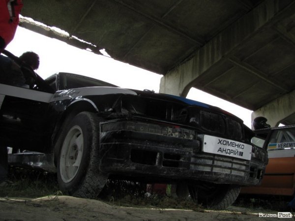 Під Луцьком змагалися автогонщики. ФОТО 