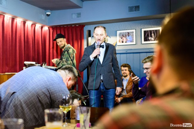 У Луцьку офіційно відкрили джазовий клуб «Цитра». ФОТО