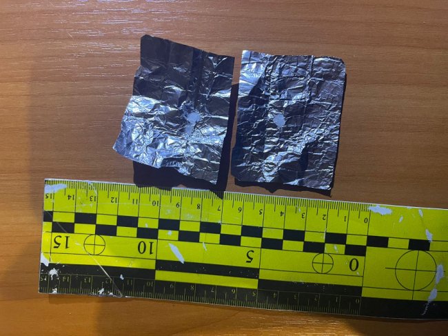 Збував психотропи на подвір'ї школи: волинянина учетверте судитимуть за наркозлочини