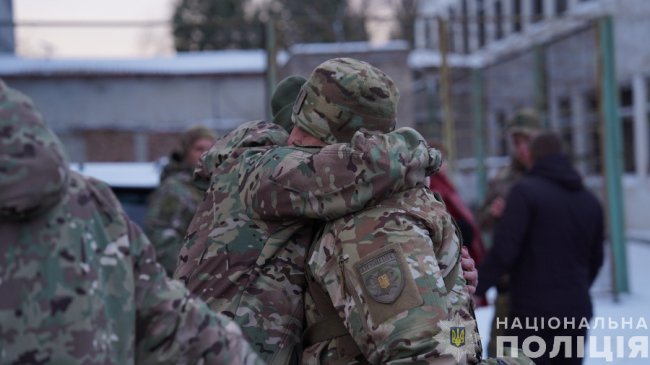 Волинські поліцейські відбули на чергову ротацію у зону бойових дій. ФОТО