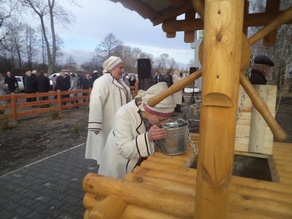 На батьківщині героїв «Лісової пісні» відкрили пам’ятний знак Лесі Українці. ФОТО