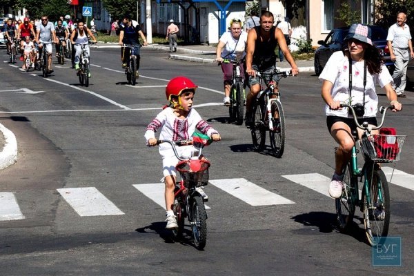 Як у Нововолинську велопробігом відзначали День міста. ФОТО