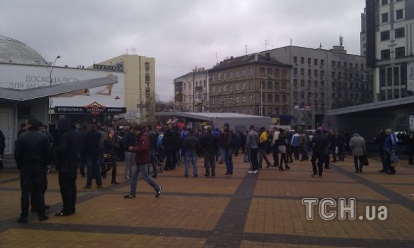 За квитками на матч з Францією – небачені черги. ФОТО