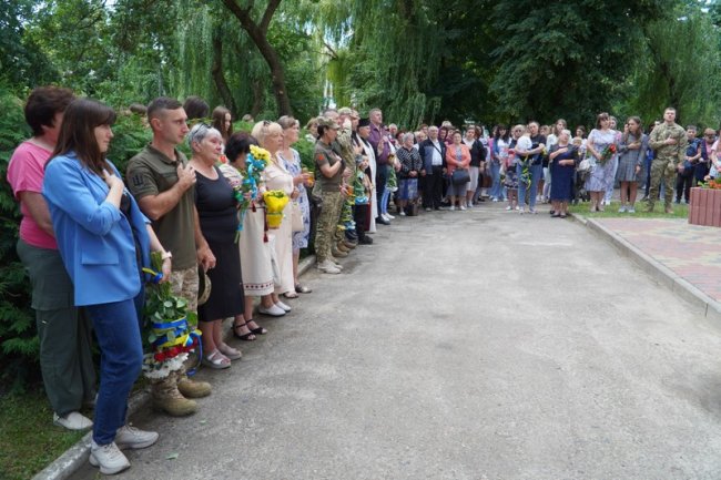 У ліцеї на Волині відкрили меморіальні дошки загиблим воїнам-випускникам. ФОТО