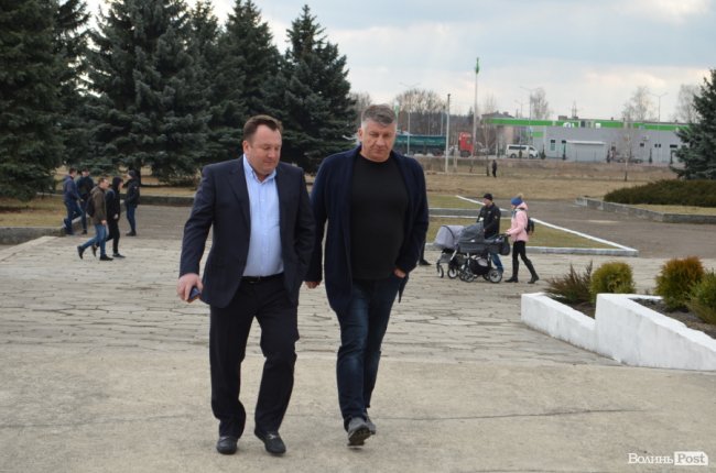 Повстанські пісні, зізнання в любові і до чого тут ва(Зе)лін: як на Волинь Порошенко приїздив. ФОТОРЕПОРТАЖ