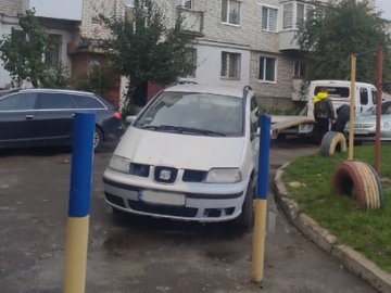 Ковельчанин викрав з чужого гаража автівку. ФОТО