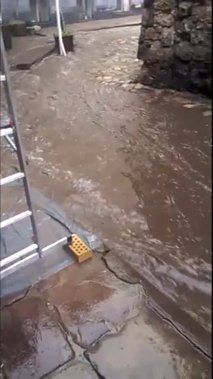 Львів засипало градом