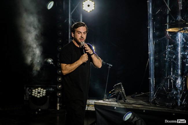 Чуттєва лірика та вибуховий рок: у Луцьку  «відгриміли» два незабутніх концерти гурту «БЕZ ОБМЕЖЕНЬ»
