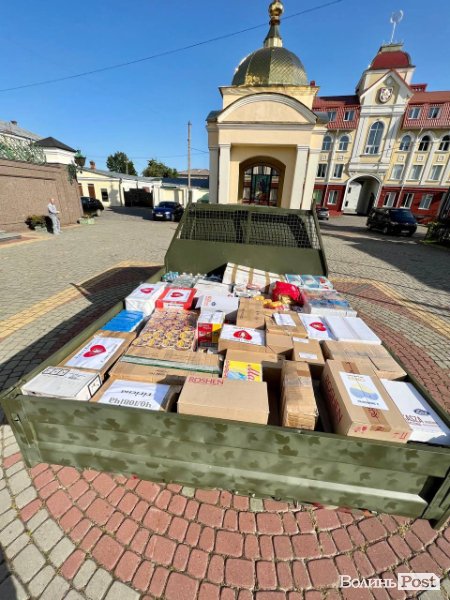 Волинським воїнам на Схід відправили автомобіль. ФОТО 