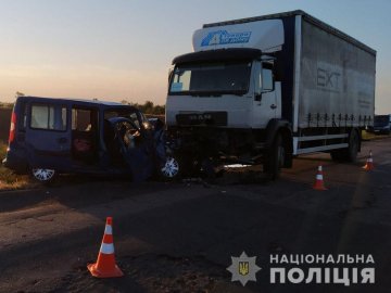 В аварію на Херсонщині потрапила родина з дитиною