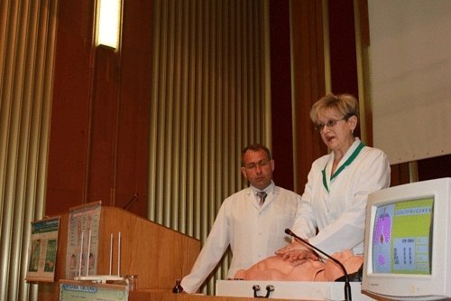  ДАІшники «вдували повітря» в манекенів. ФОТО