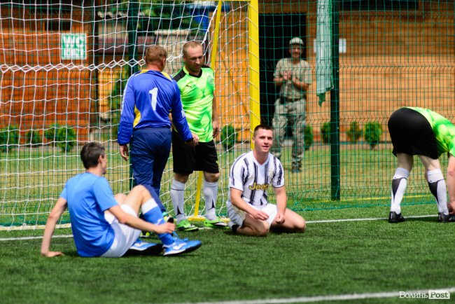 Свято корпоративної єдності: група компаній «Континіум» влаштувала футбольний турнір. ФОТО