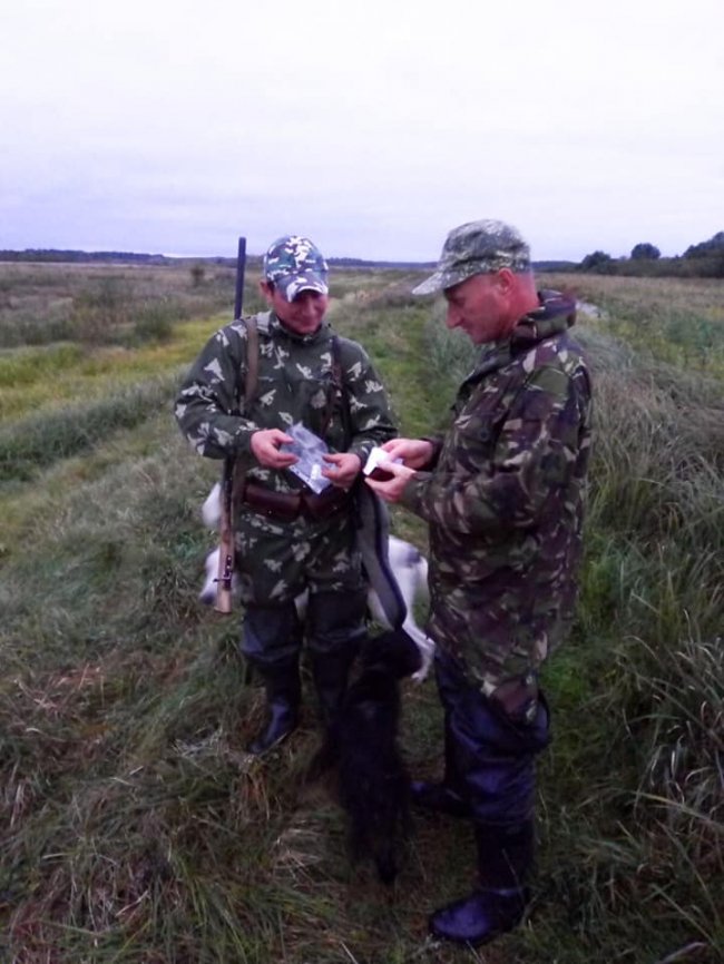 За спалювання сміття оштрафували двох волинян