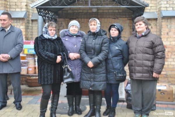 З теплом та любов’ю: із Луцька на передову відправили смачні гостинці