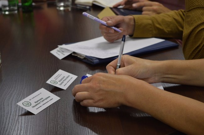 На Волині у лісовій галузі працює 529 жінок