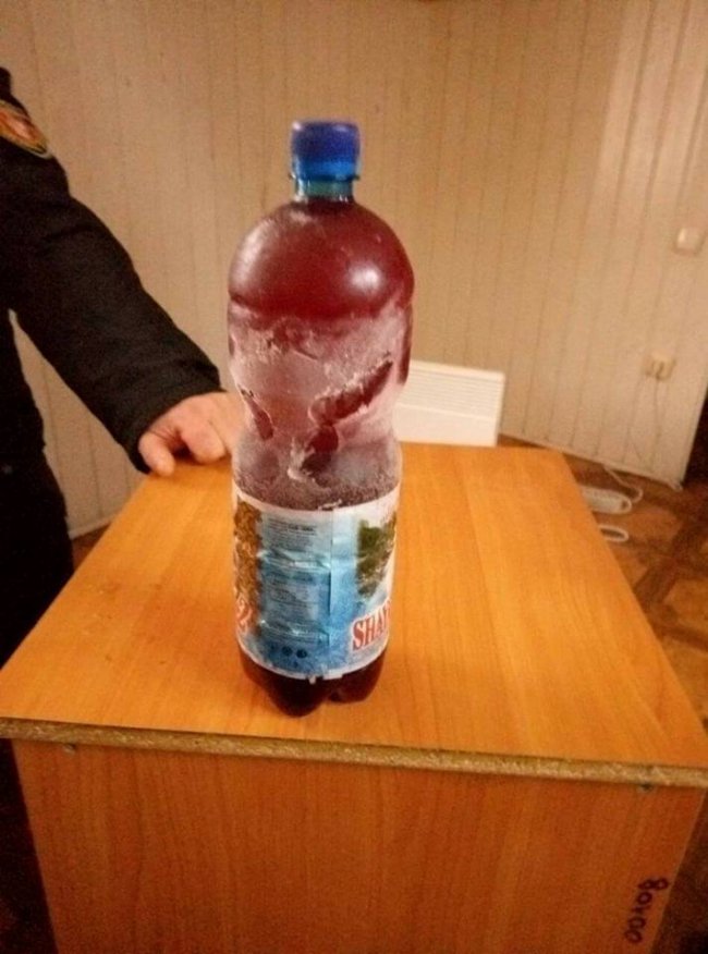 У Луцьку на Старому ринку зловили чоловіка, який торгував сурогатом