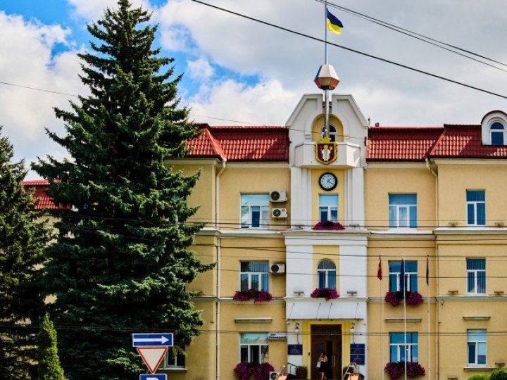 Нові обличчя у мерії: хто претендує на посади заступників у Луцьку