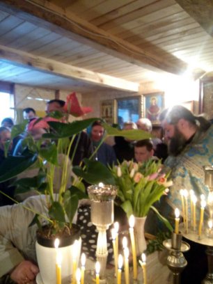 У селі на Волині священик УПЦ МП облаштував «церкву» у своєму гаражі. ФОТО