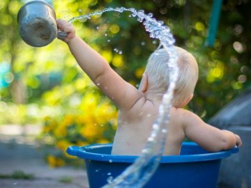 Коли Поливаний понеділок 2024 року: дата, історія та звичаї свята